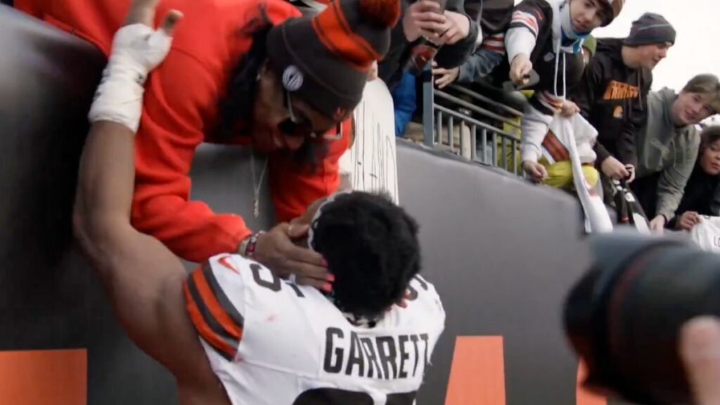 _@insidethenfl week 18 mic'd up on x