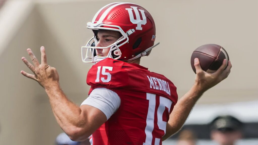 indiana qb fernando mendoza