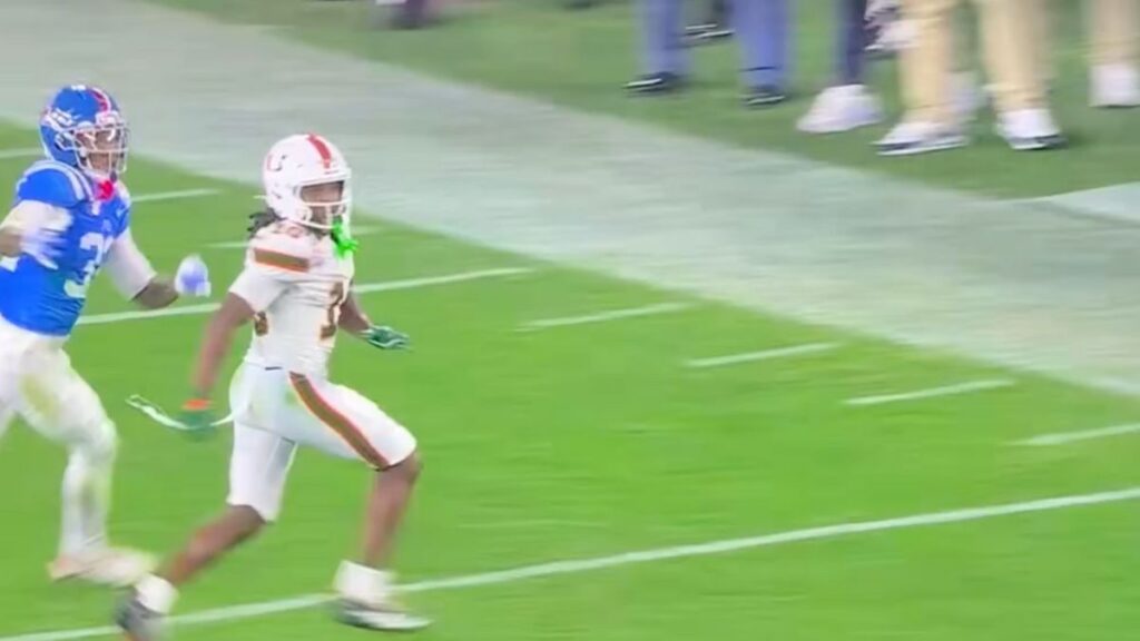 malachi toney with one of the five greatest catches