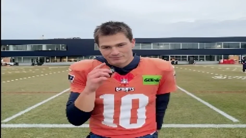 patriots qb drake maye trolls his own gaming skills in a viral team video posted january 2026