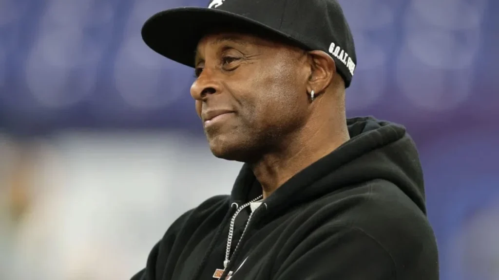 49ers owner jed york reveals honest feelings on building statue