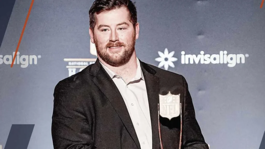 chicago bears guard joe thuney took home the nfl’s inaugural protector