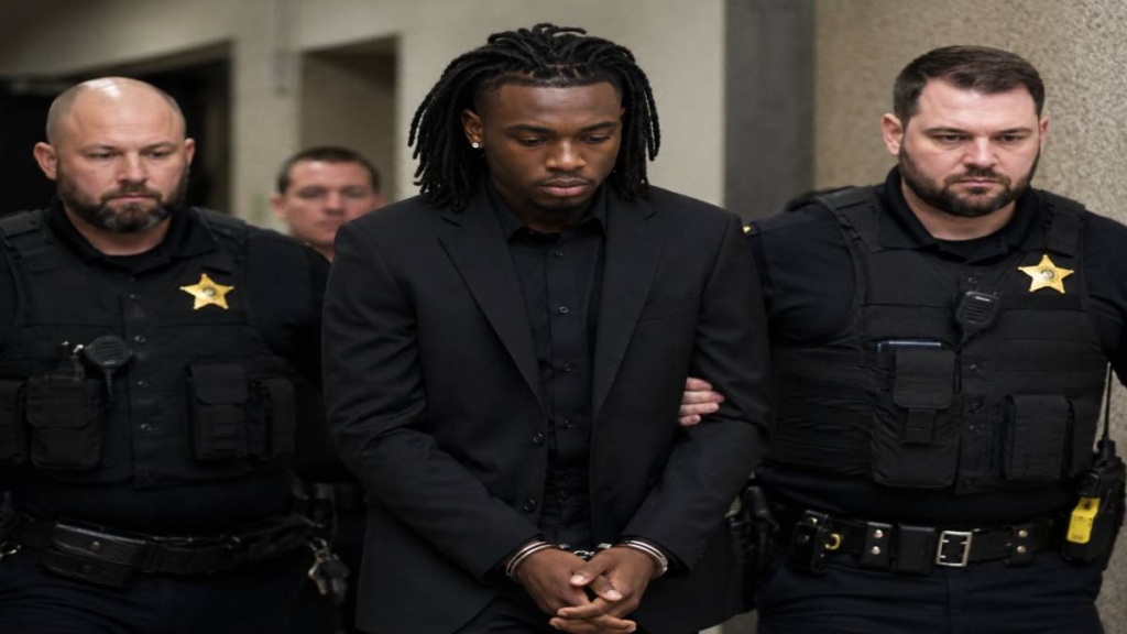 Chiefs WR Rashee Rice Must Serve 30 Days in Jail After Probation Violation